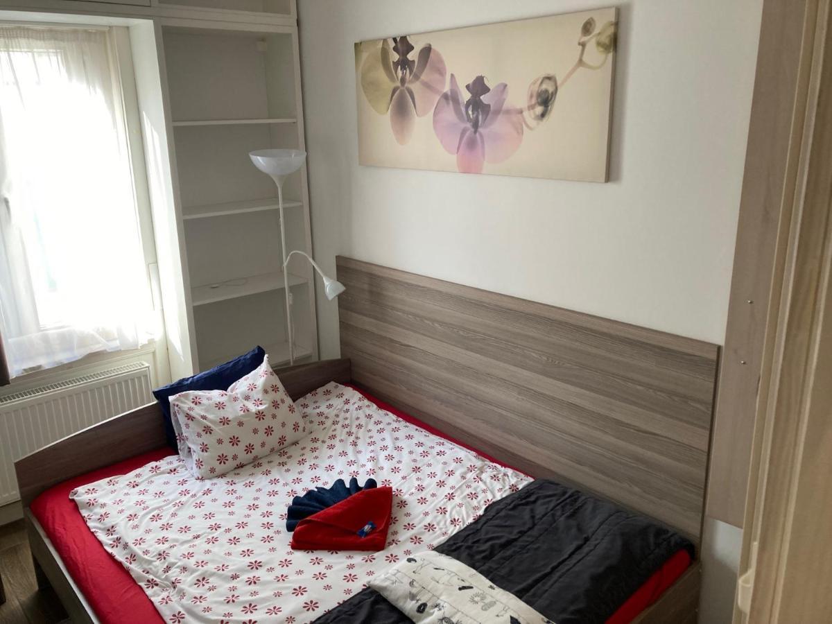 NN Apartmanette Budapest Esterno foto